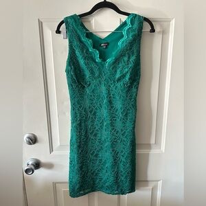 Jump Emerald Lace Midi Dress